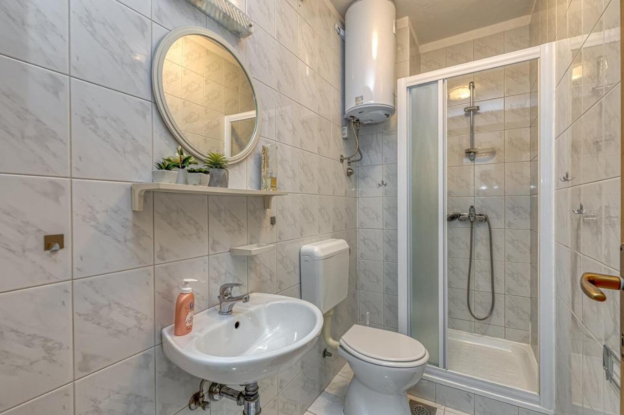 Apartment-Haus Wolbeck Cervar-Porat ภายนอก รูปภาพ